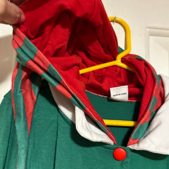 Christmas Elf Onesie Hooded Snap Front Red & Green | Unisex Age Size 11-12 - Picture 4 of 9